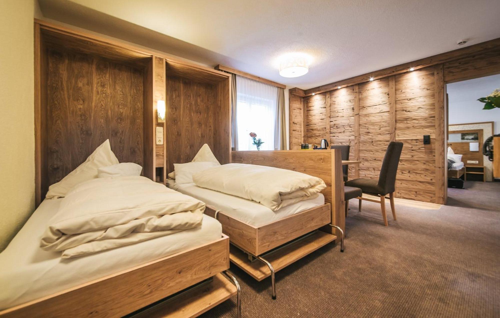 Arlen Lodge Hotel Inkl Premium Karte Im Sommer St. Anton am Arlberg Exterior foto
