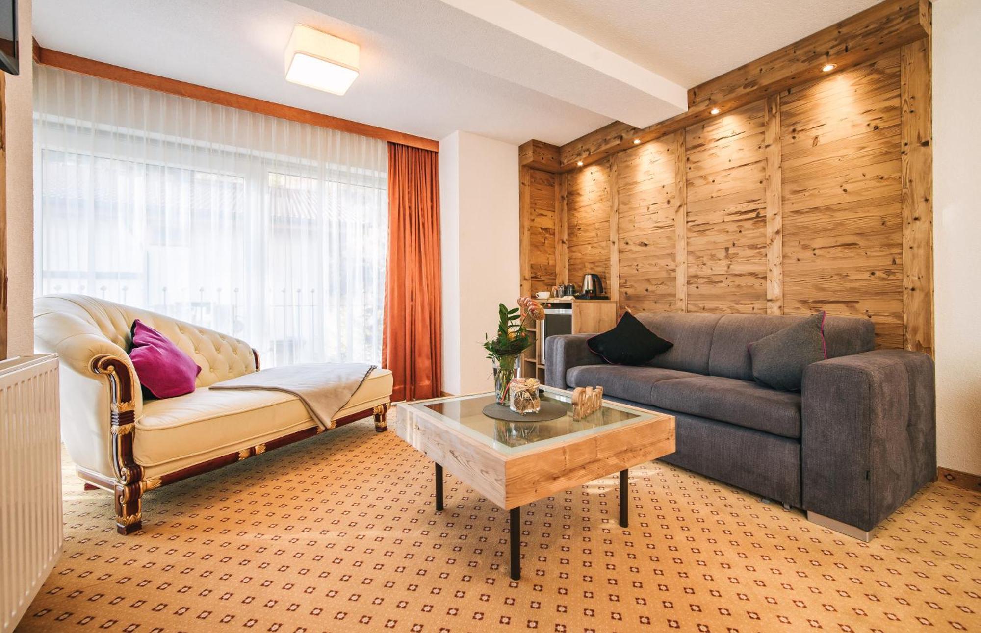 Arlen Lodge Hotel Inkl Premium Karte Im Sommer St. Anton am Arlberg Exterior foto